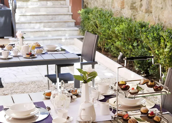Parioli Place 4*