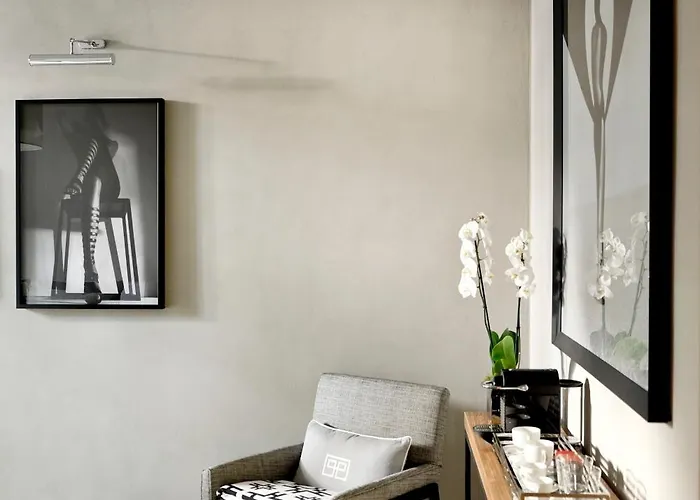 Parioli Place Oda ve Kahvaltı